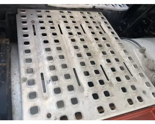 Volvo VNL Deckplate