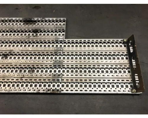 Volvo VNL Deckplate