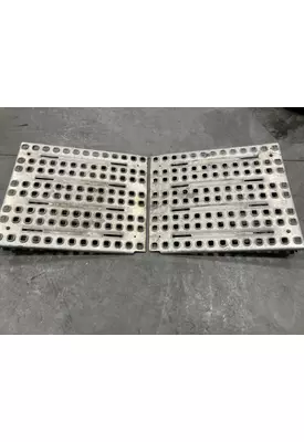 Volvo VNL Deckplate