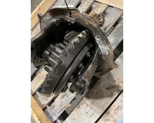 Volvo VNL Differential Assembly (Rear, Rear)