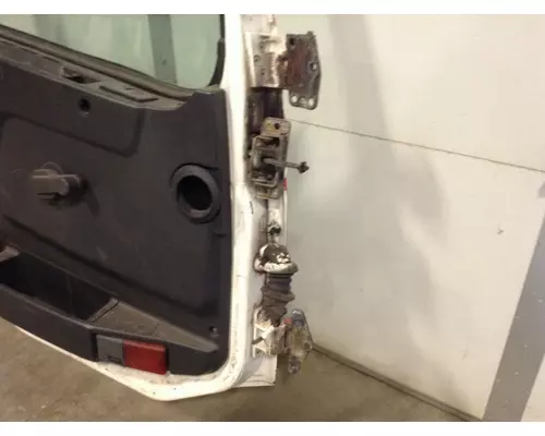 Volvo VNL Door Assembly, Front