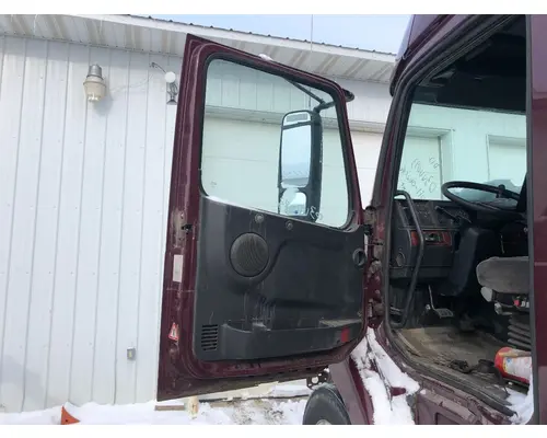 Volvo VNL Door Assembly, Front