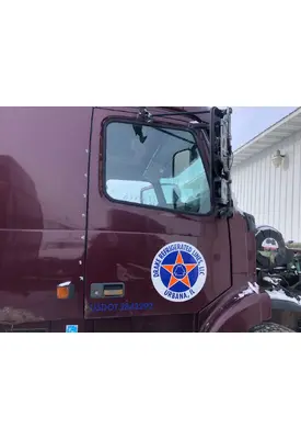 Volvo VNL Door Assembly, Front