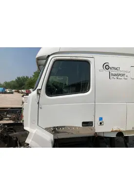 Volvo VNL Door Assembly, Front
