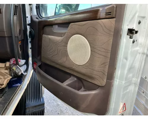 Volvo VNL Door Assembly, Front