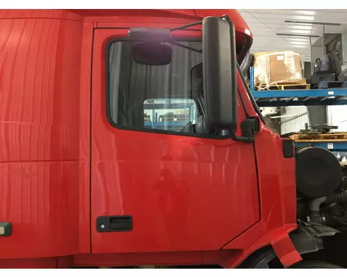 Volvo VNL Door Assembly, Front