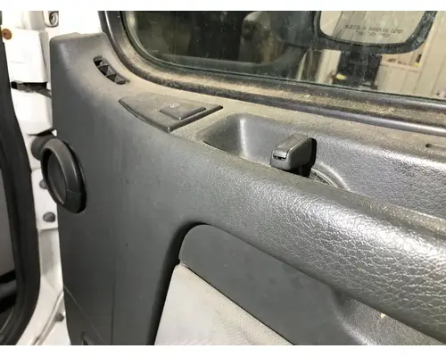 Volvo VNL Door Assembly, Front