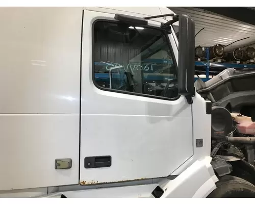 Volvo VNL Door Assembly, Front