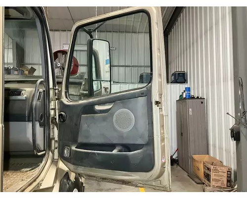 Volvo VNL Door Assembly, Front