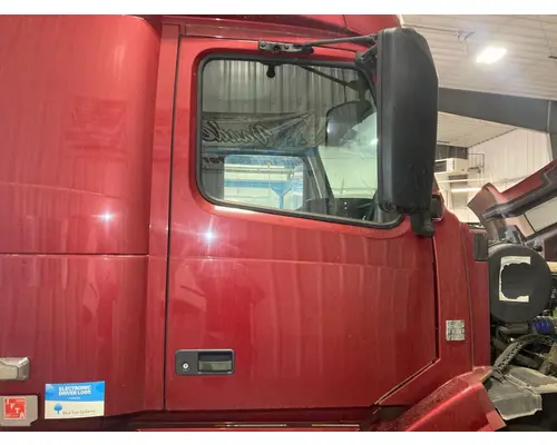 Volvo VNL Door Assembly, Front