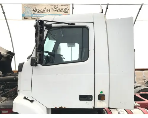 Volvo VNL Door Assembly, Front