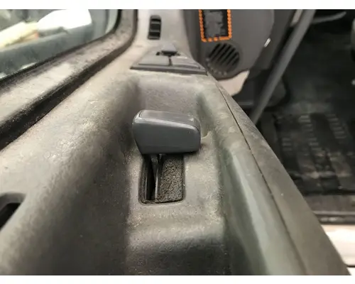 Volvo VNL Door Assembly, Front