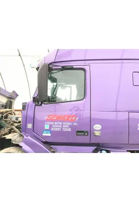 Volvo VNL Door Assembly, Front