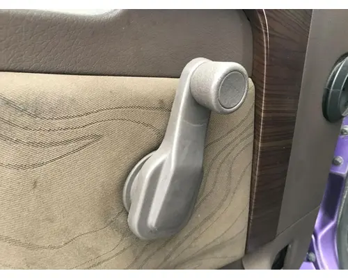 Volvo VNL Door Assembly, Front