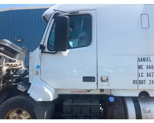 Volvo VNL Door Assembly, Front