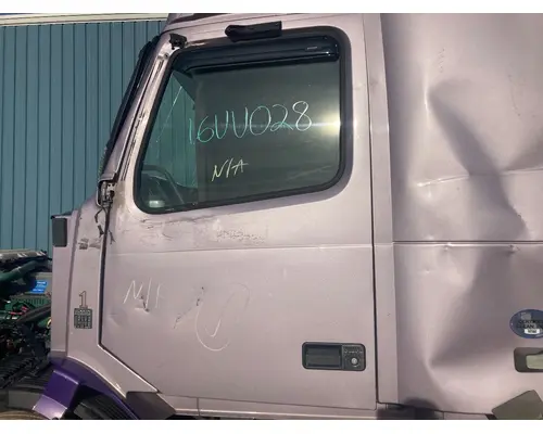 Volvo VNL Door Assembly, Front