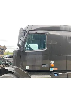 Volvo VNL Door Assembly, Front