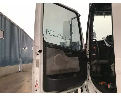 Volvo VNL Door Assembly, Front