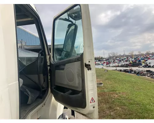 Volvo VNL Door Assembly, Front