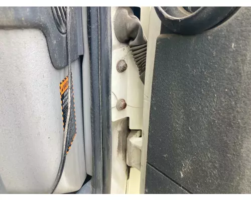 Volvo VNL Door Assembly, Front