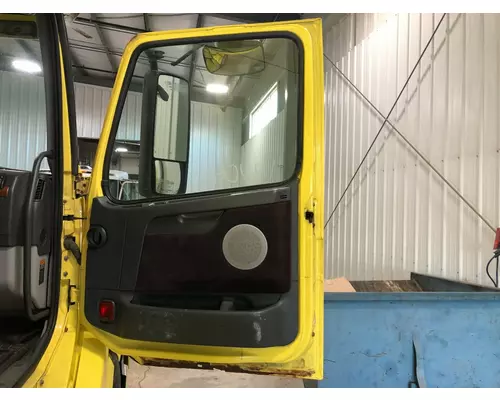 Volvo VNL Door Assembly, Front