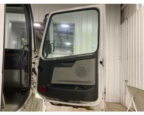 Volvo VNL Door Assembly, Front