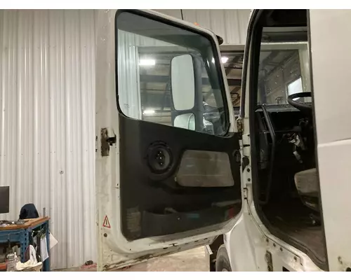 Volvo VNL Door Assembly, Front