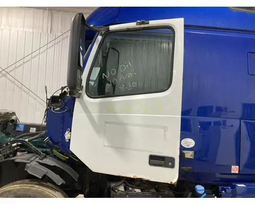 Volvo VNL Door Assembly, Front