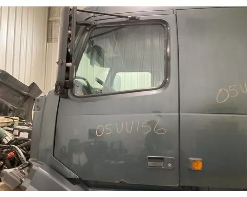 Volvo VNL Door Assembly, Front