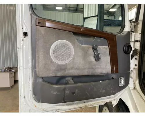 Volvo VNL Door Assembly, Front