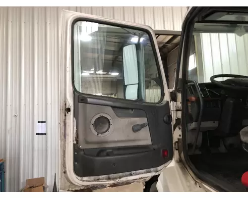 Volvo VNL Door Assembly, Front