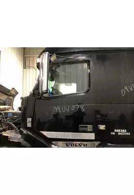 Volvo VNL Door Assembly, Front