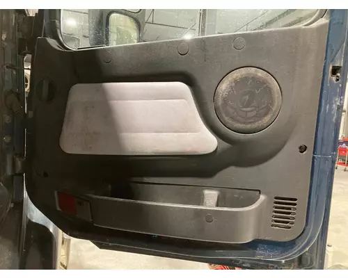 Volvo VNL Door Assembly, Front