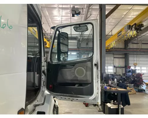 Volvo VNL Door Assembly, Front