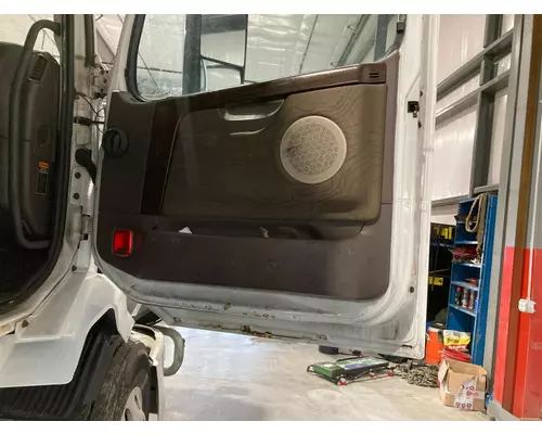 Volvo VNL Door Assembly, Front