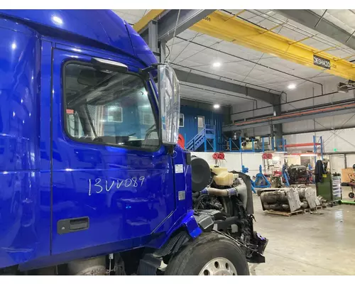 Volvo VNL Door Assembly, Front