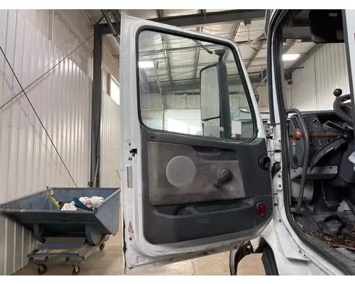 Volvo VNL Door Assembly, Front