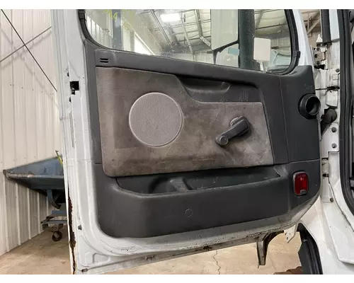 Volvo VNL Door Assembly, Front