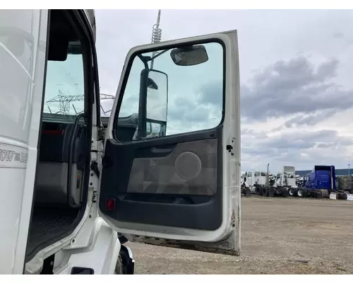 Volvo VNL Door Assembly, Front