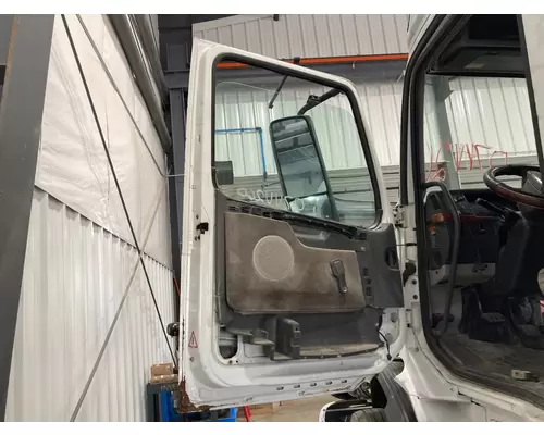 Volvo VNL Door Assembly, Front