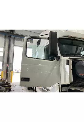 Volvo VNL Door Assembly, Front