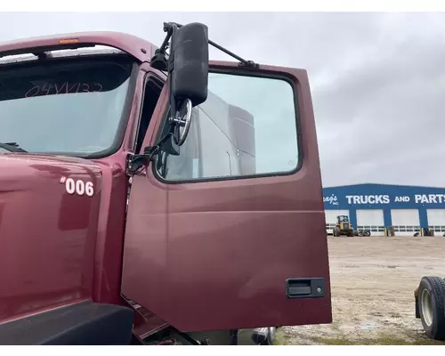 Volvo VNL Door Assembly, Front