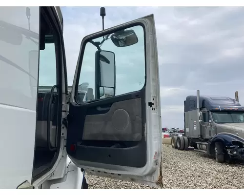 Volvo VNL Door Assembly, Front