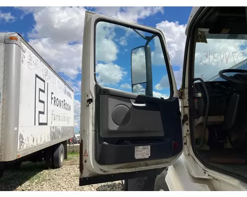 Volvo VNL Door Assembly, Front