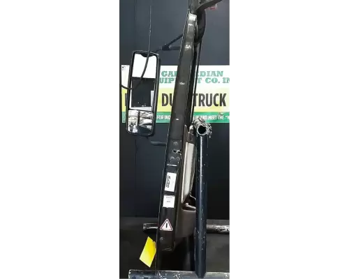 Volvo VNL Door Assembly, Front