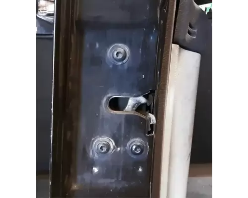 Volvo VNL Door Assembly, Front