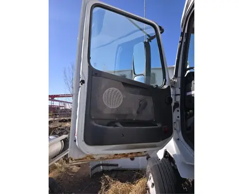 Volvo VNL Door Assembly, Front