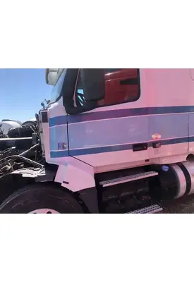 Volvo VNL Door Assembly, Front