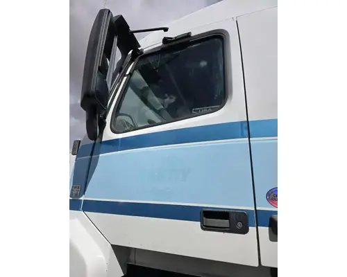 Volvo VNL Door Assembly, Front