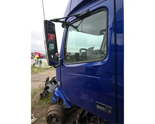 Volvo VNL Door Assembly, Front